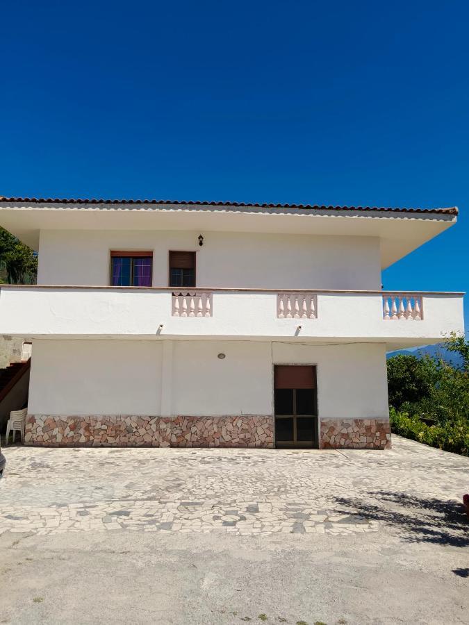 B&B Collemare Scalea Buitenkant foto