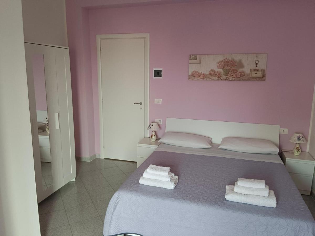 B&B Collemare Scalea Buitenkant foto